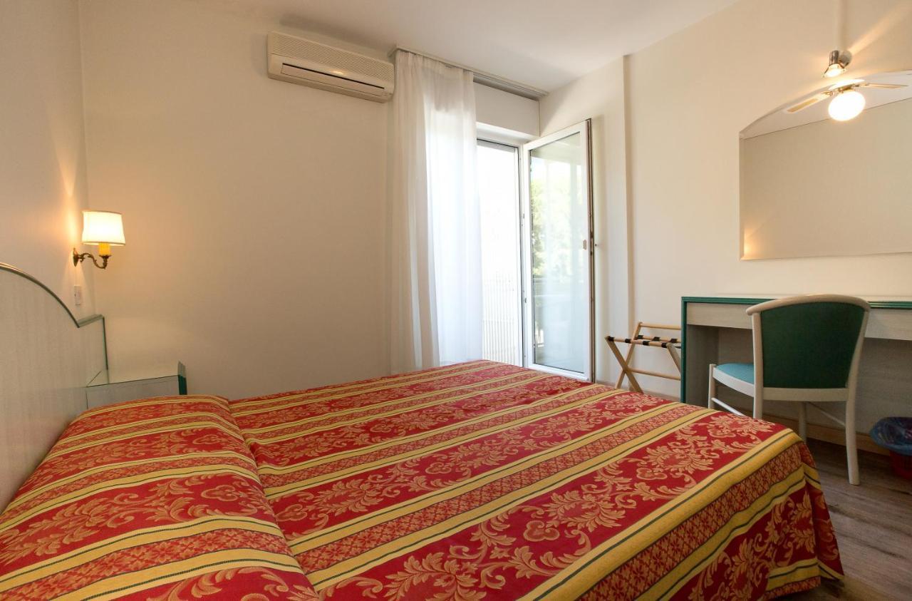 Hotel San Marco リニャーノ・サッビアドーロ エクステリア 写真